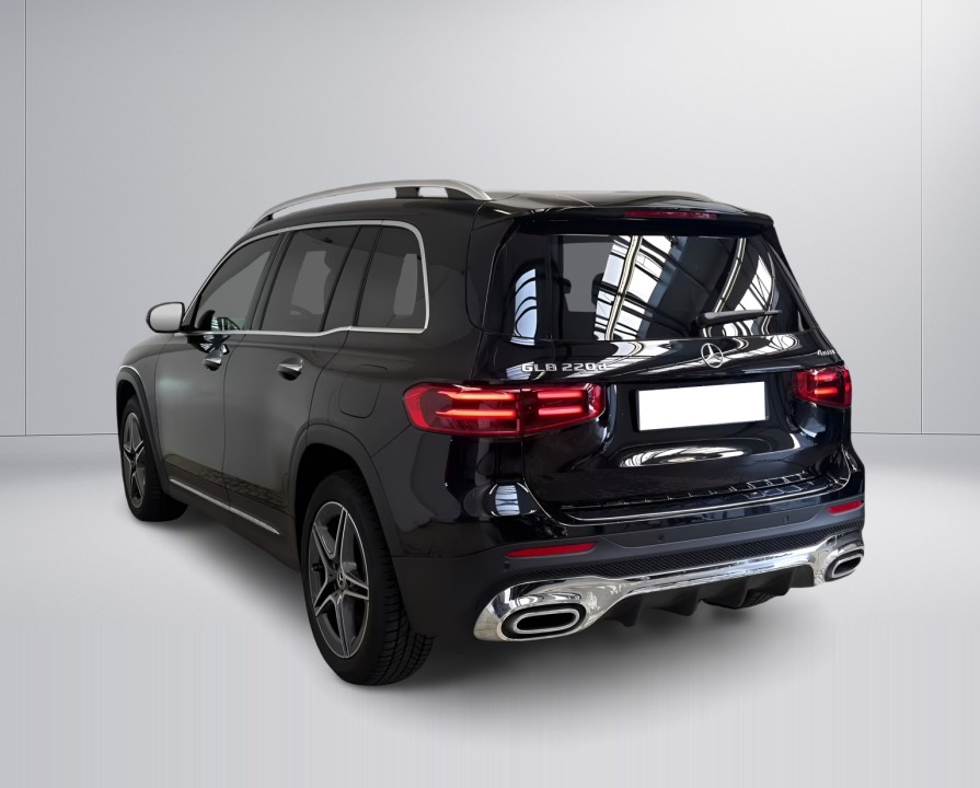 Mercedes-Benz GLB 220d 4MATIC AMG Line (5)