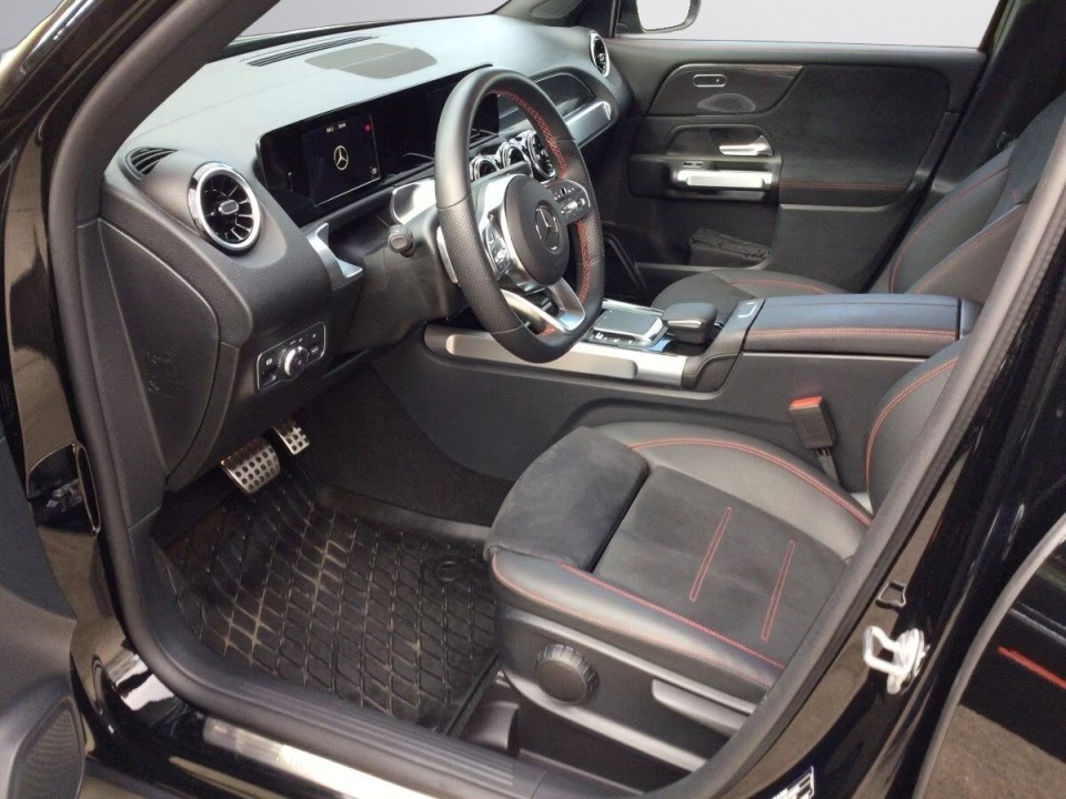 Mercedes-Benz GLB 220d 4MATIC AMG Line (5)