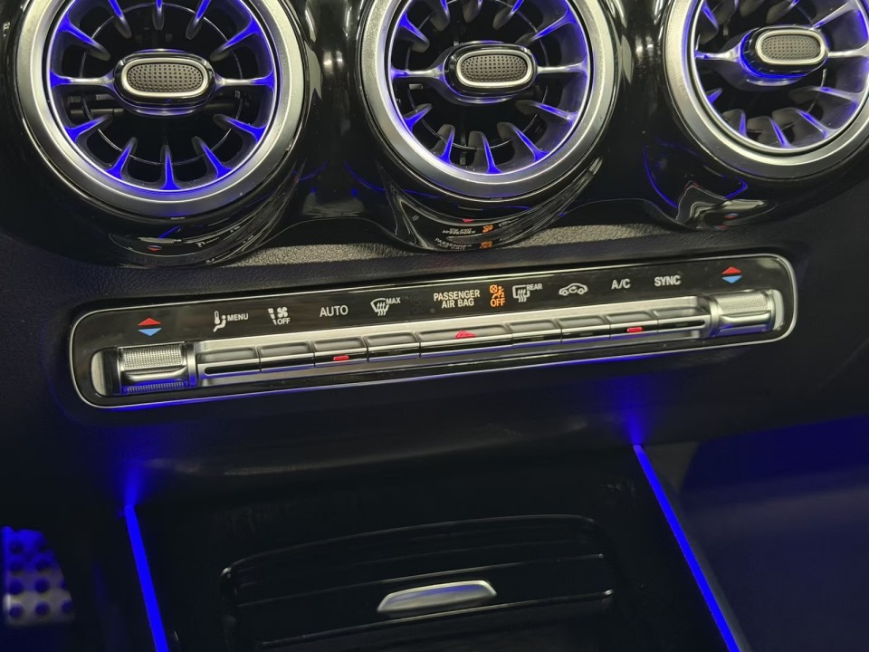 Mercedes-Benz GLB AMG 35 4MATIC - foto 17