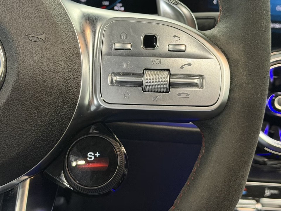 Mercedes-Benz GLB AMG 35 4MATIC - foto 13