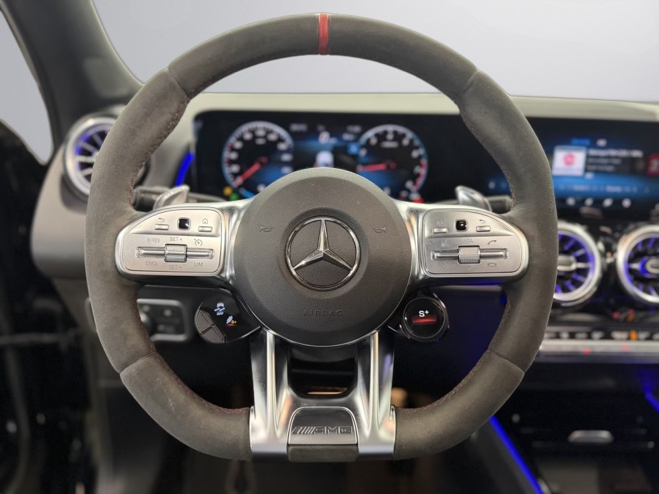 Mercedes-Benz GLB AMG 35 4MATIC - foto 8