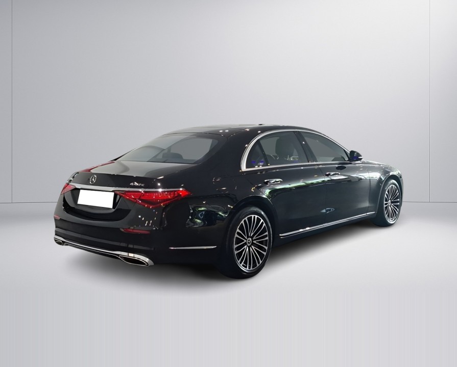 Mercedes-Benz S 580e 4MATIC (3)