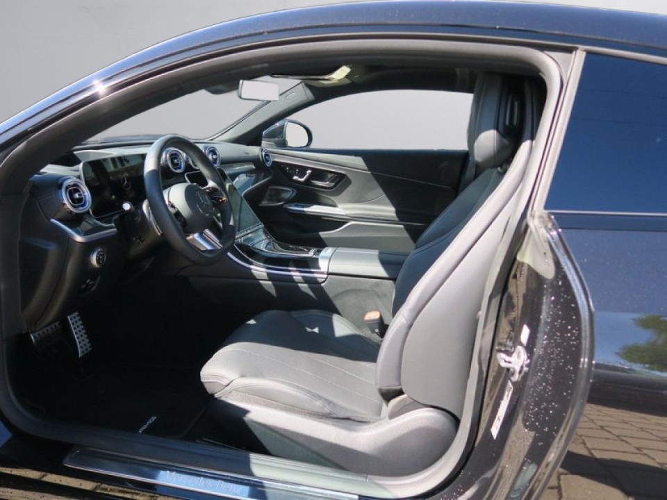 Mercedes-Benz CLE 300e - foto 6