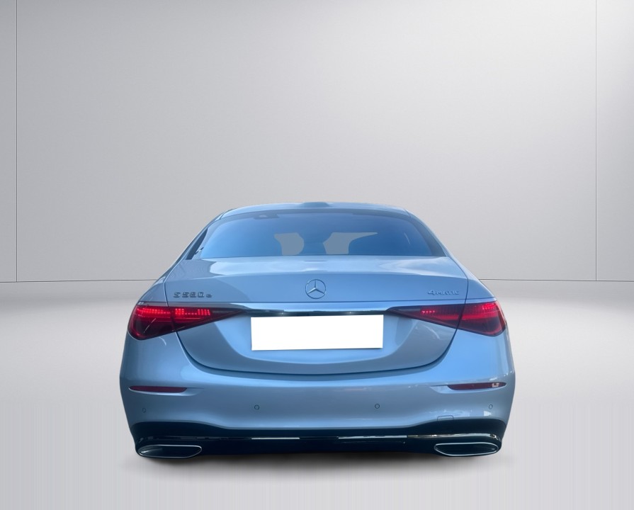 Mercedes-Benz S 580e 4MATIC (4)