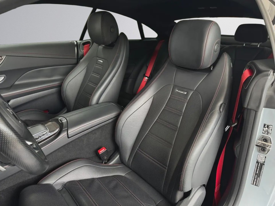Mercedes-Benz E 53 AMG Coupe 4MATIC - foto 7