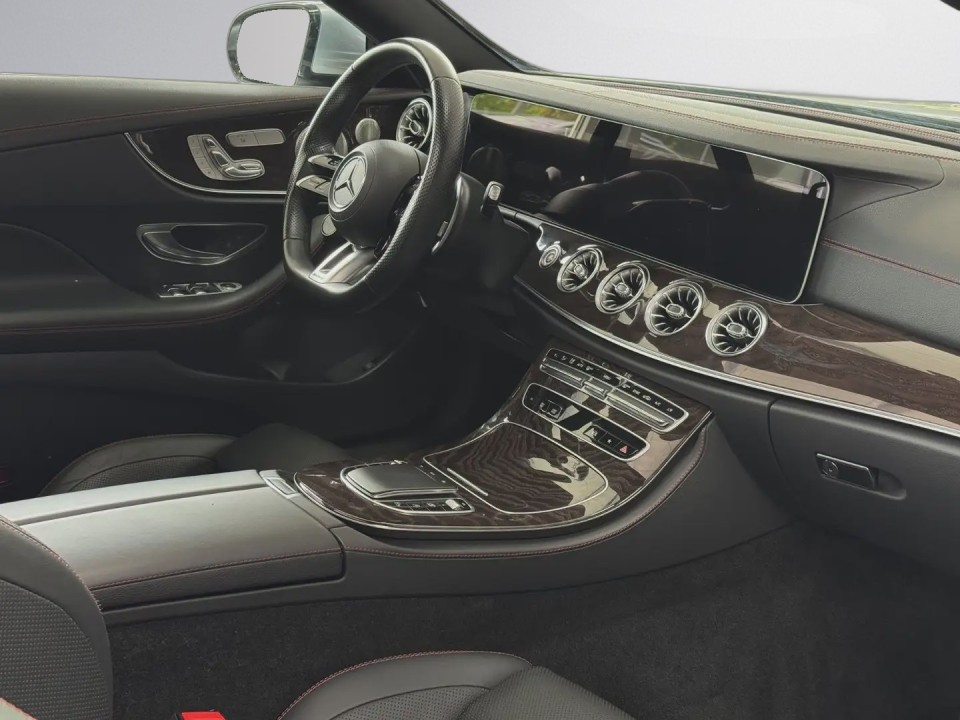 Mercedes-Benz E 53 AMG Coupe 4MATIC - foto 9