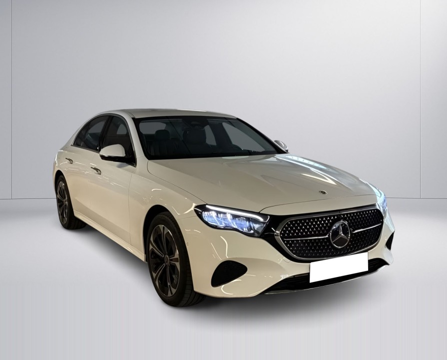Mercedes-Benz E 300e 4MATIC Avantgarde