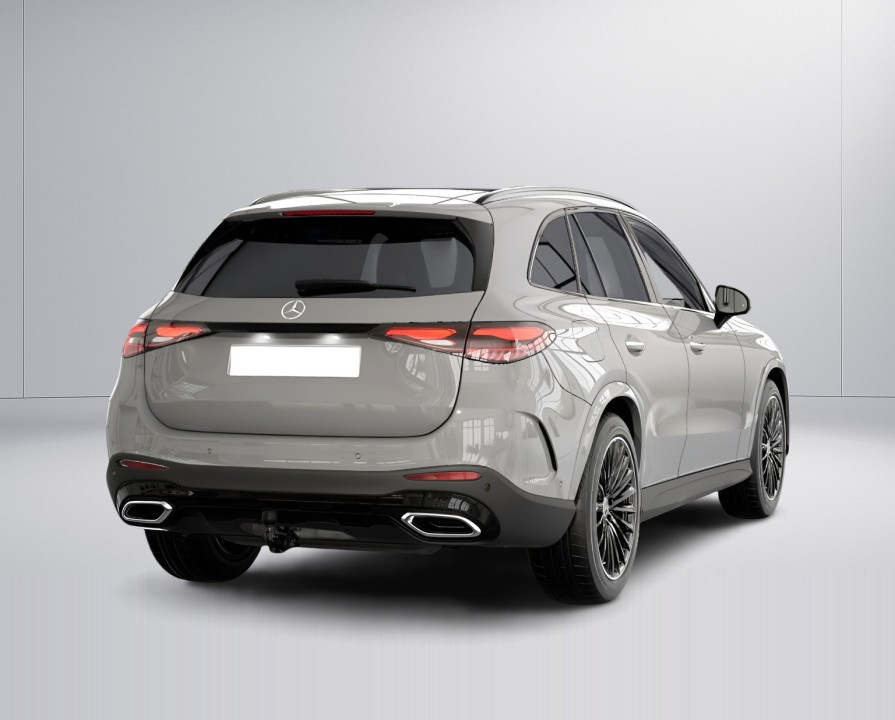 Mercedes-Benz GLC 300 4MATIC AMG Line (3)