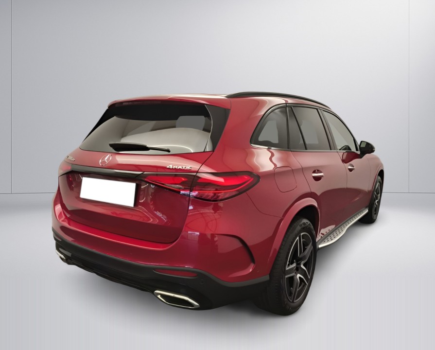 Mercedes-Benz GLC 300de 4MATIC AMG Line (3)