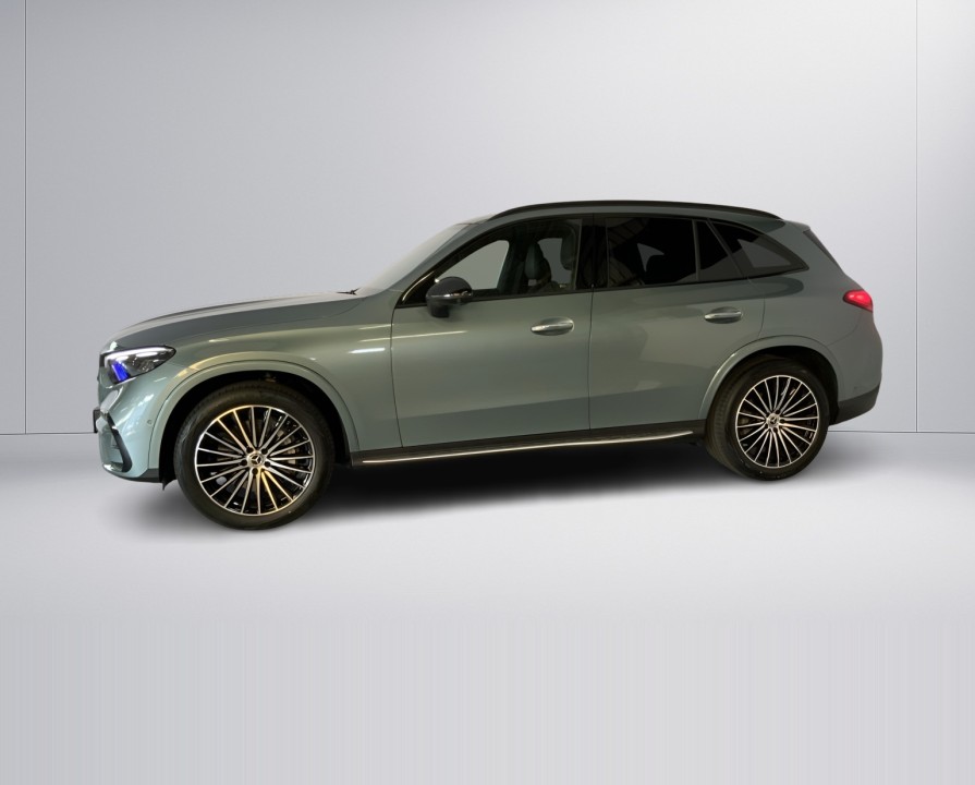 Mercedes-Benz GLC 300d 4MATIC AMG Line (3)