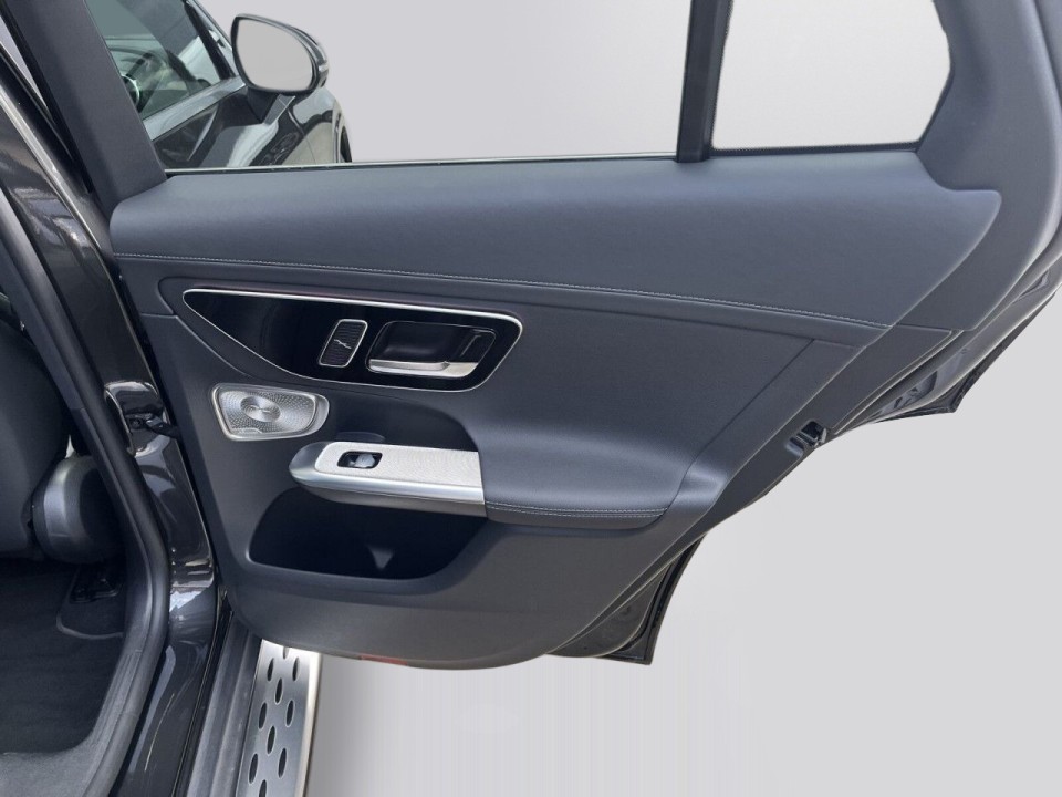 Mercedes-Benz GLC 220d 4MATIC AMG Line - foto 28