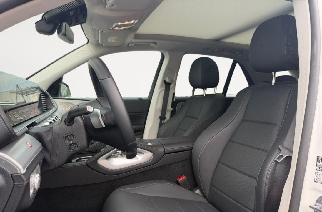 Mercedes-Benz GLE 350de 4MATIC - foto 14