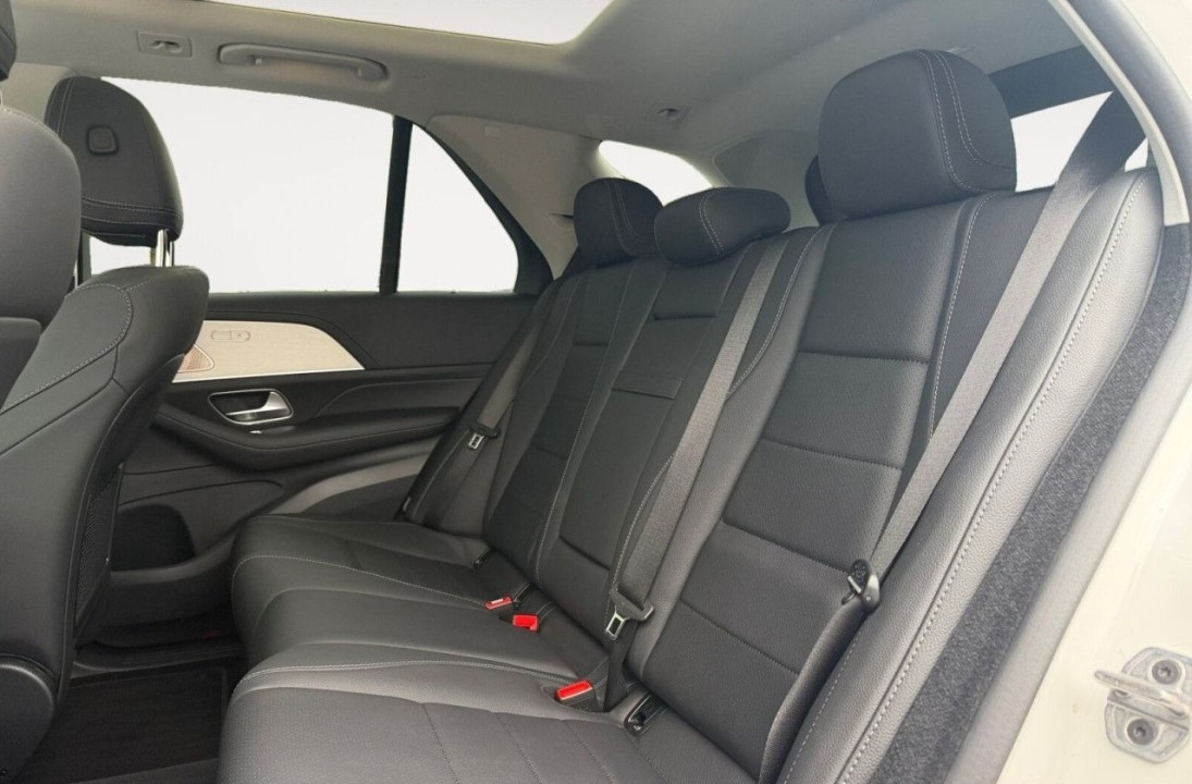 Mercedes-Benz GLE 350de 4MATIC - foto 27