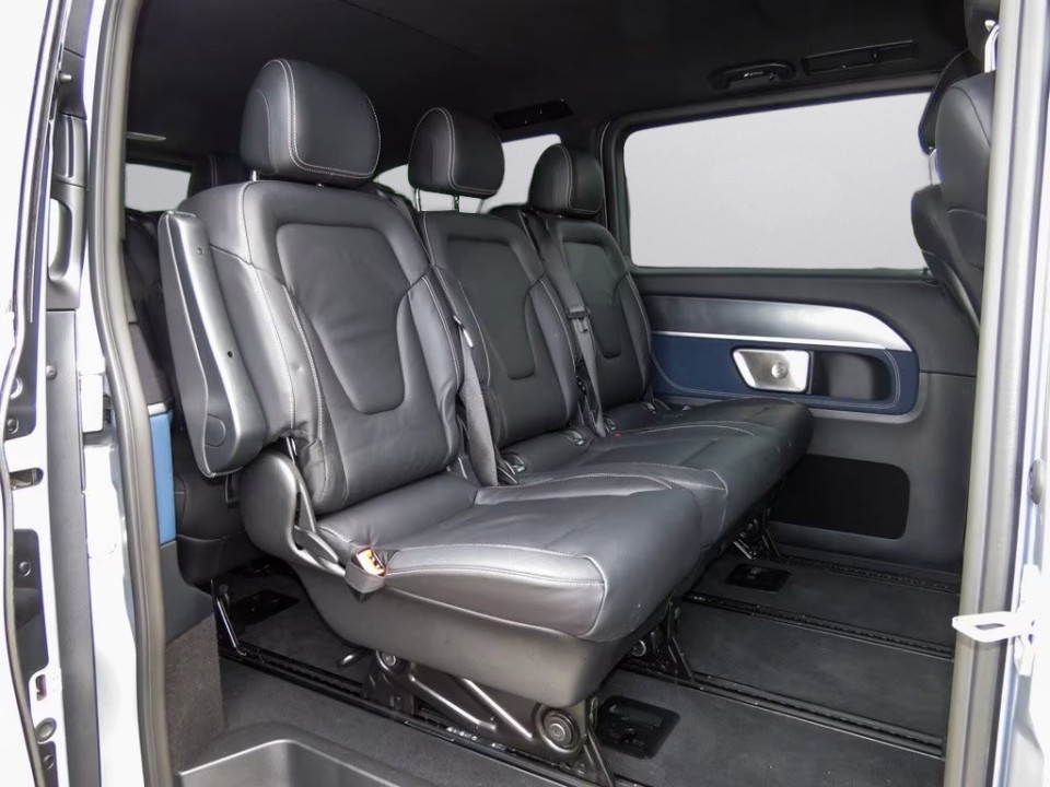 Mercedes-Benz EQV 300 - foto 9