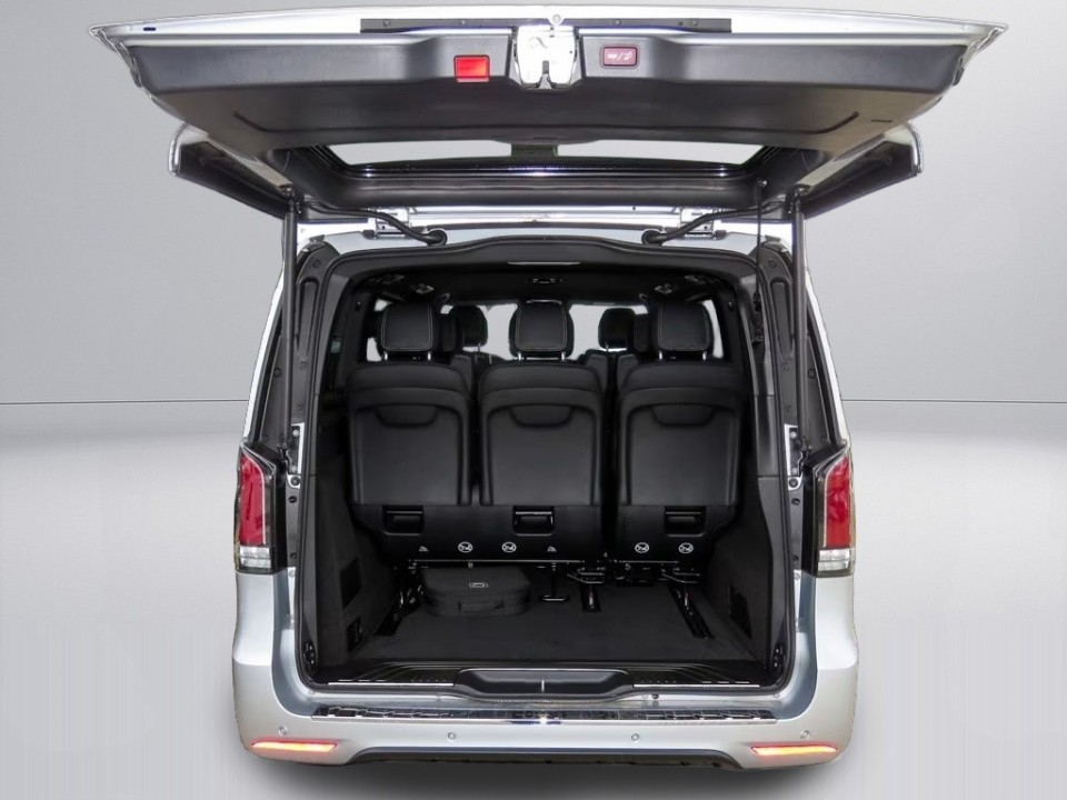 Mercedes-Benz EQV 300 - foto 10