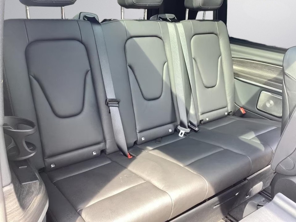 Mercedes-Benz EQV 300 - foto 13