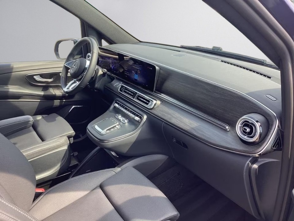 Mercedes-Benz EQV 300 - foto 10