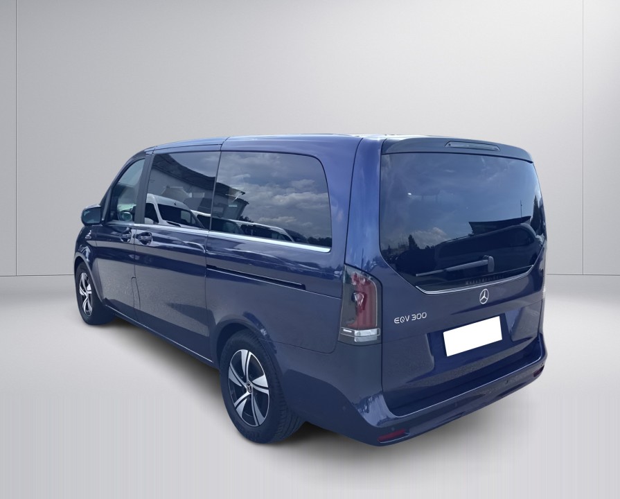Mercedes-Benz EQV 300 (5)