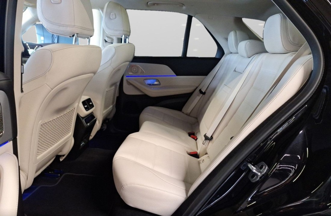 Mercedes-Benz GLE 350de 4MATIC - foto 7
