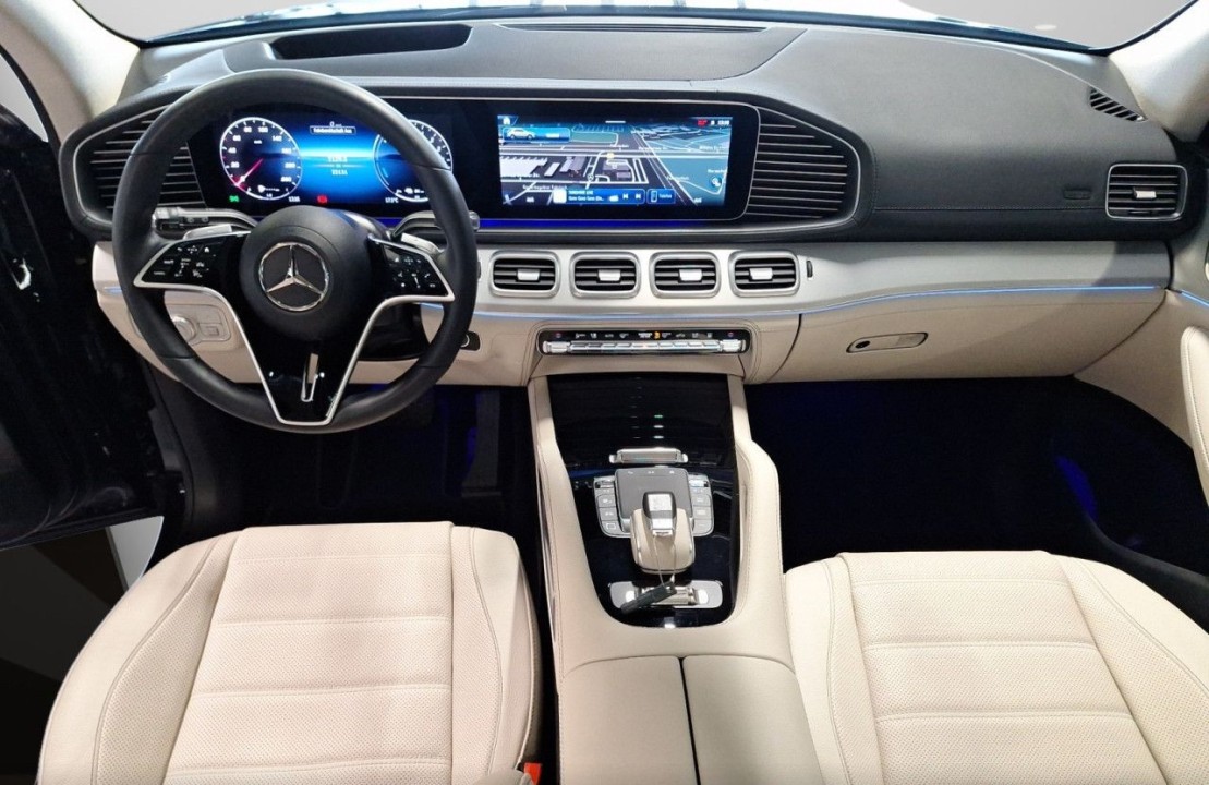Mercedes-Benz GLE 350de 4MATIC - foto 8