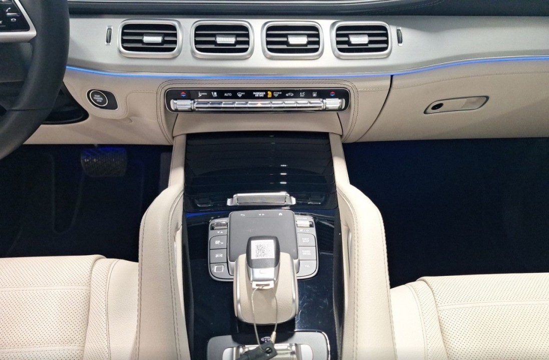 Mercedes-Benz GLE 350de 4MATIC - foto 10