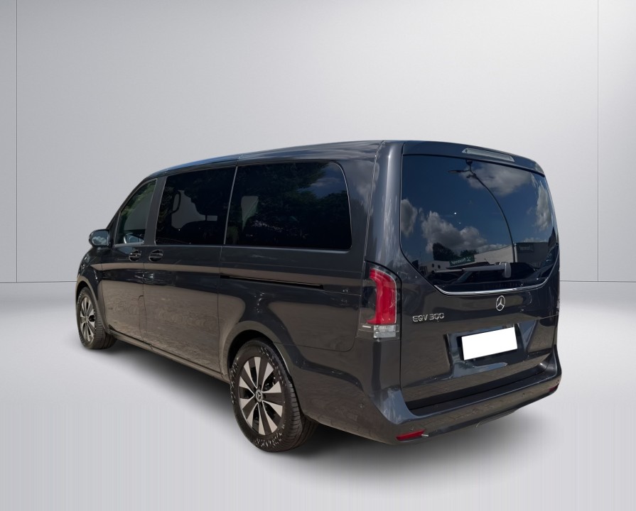 Mercedes-Benz EQV 300 (5)