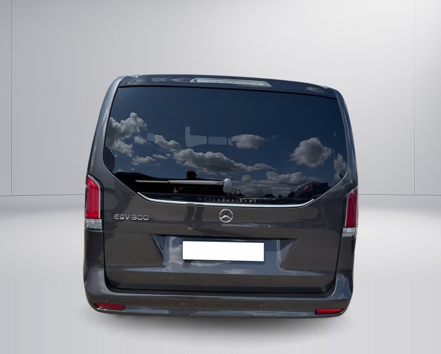 Mercedes-Benz EQV 300 (4)