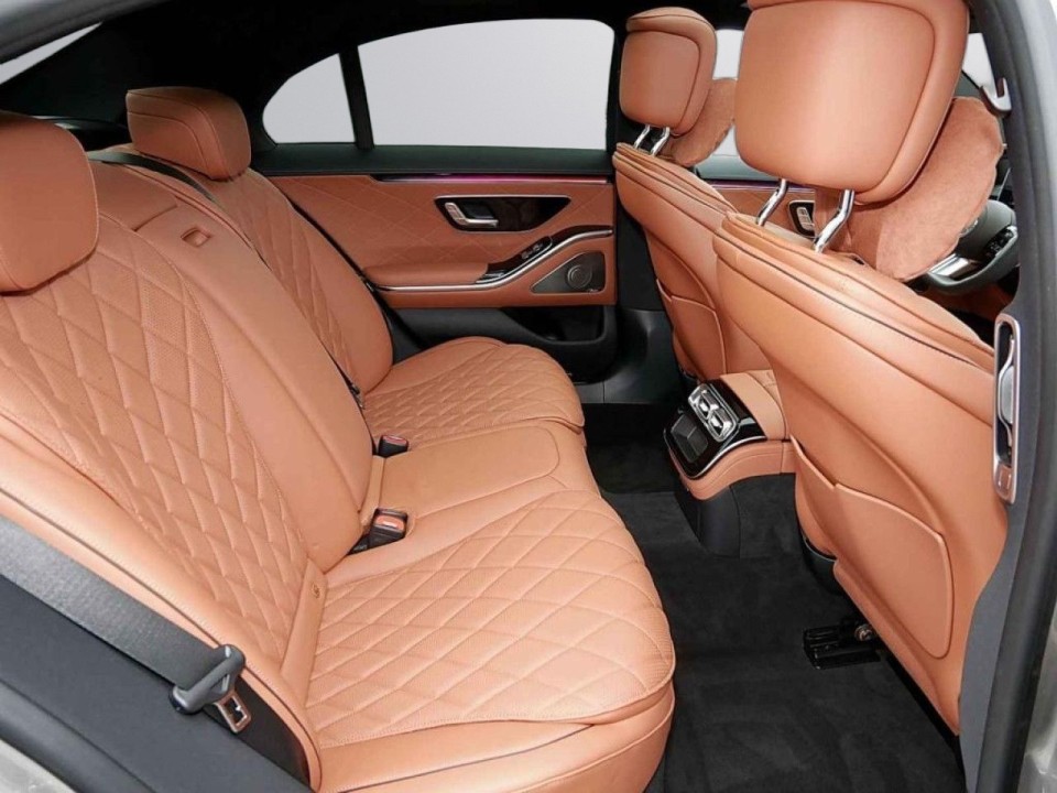 Mercedes-Benz S 450d 4MATIC AMG Line (5)