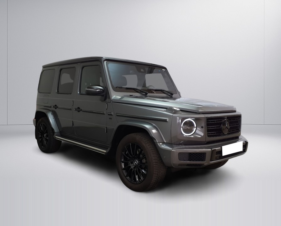 Mercedes-Benz G 500