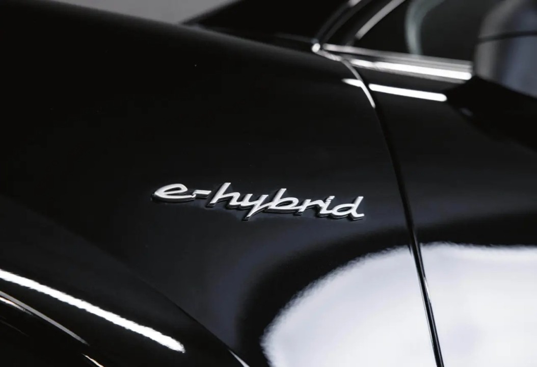 Porsche Cayenne S E-Hybrid - foto 34