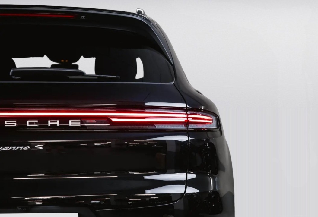 Porsche Cayenne S E-Hybrid - foto 37