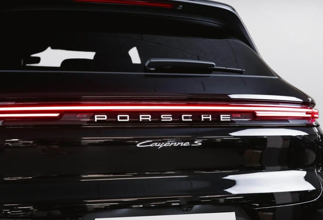 Porsche Cayenne S E-Hybrid - foto 36