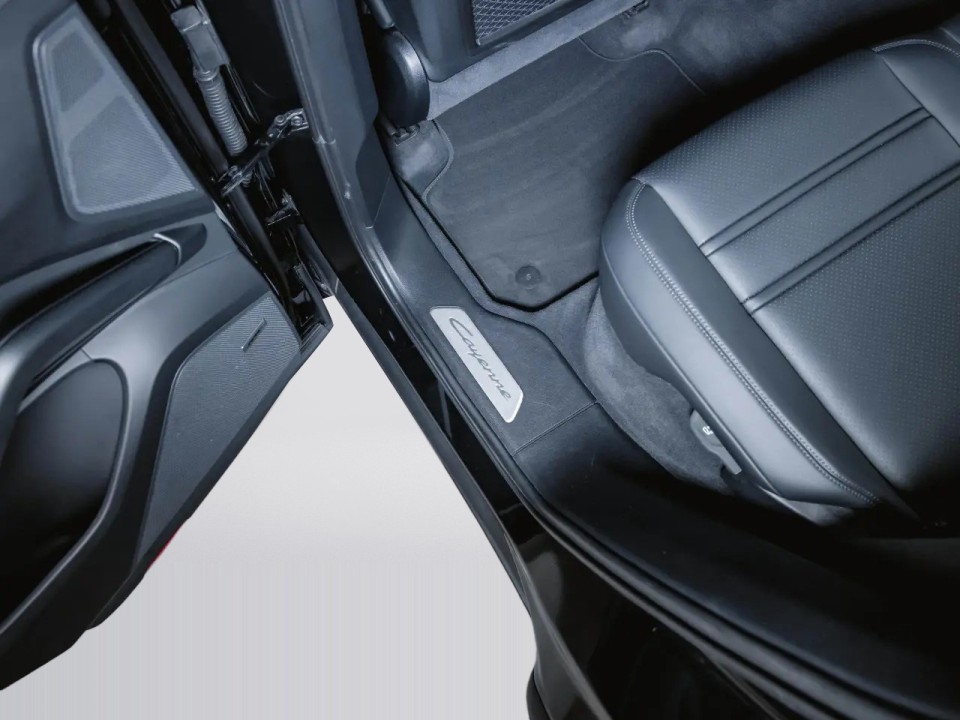 Porsche Cayenne S E-Hybrid - foto 31