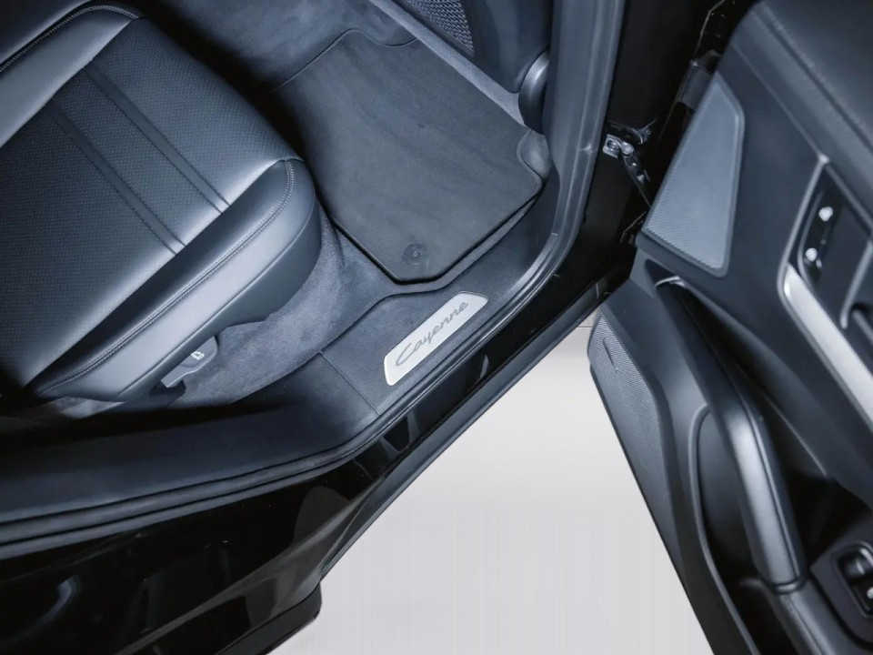 Porsche Cayenne S E-Hybrid - foto 32