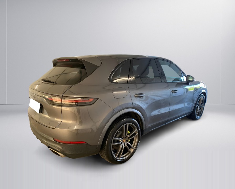 Porsche Cayenne E-Hybrid (2)