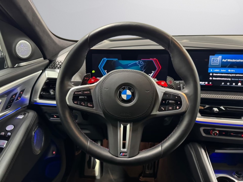 BMW XM 50e - foto 7