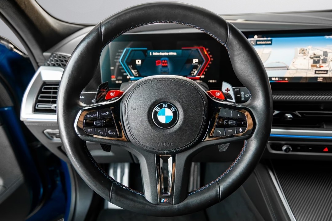 BMW XM M-Sport - foto 7