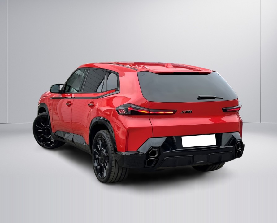 BMW XM 50e (3)