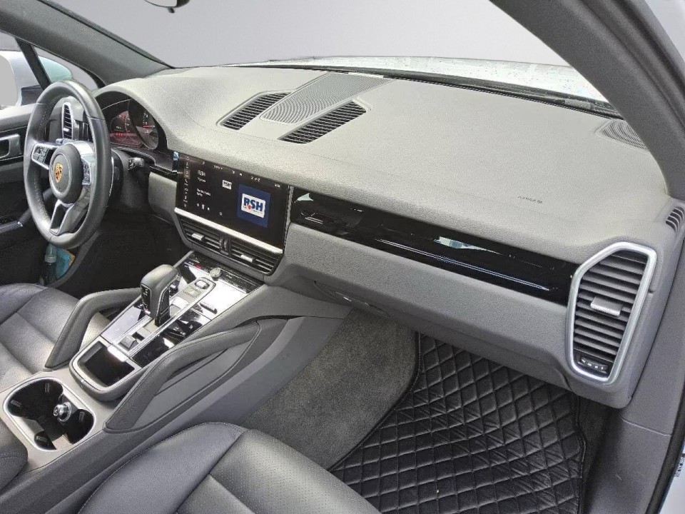 Porsche Cayenne - foto 6