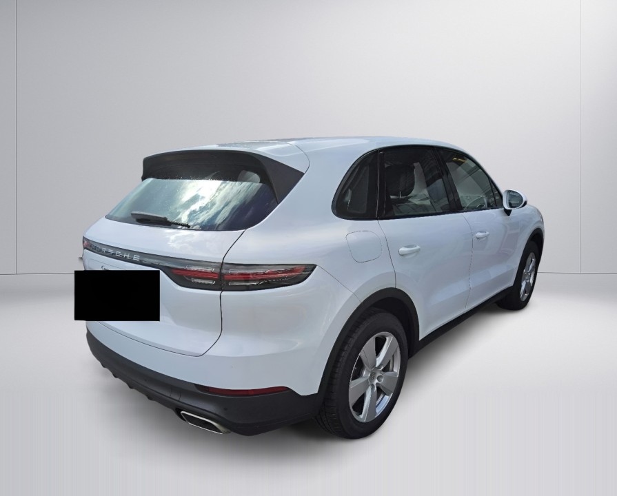 Porsche Cayenne (2)