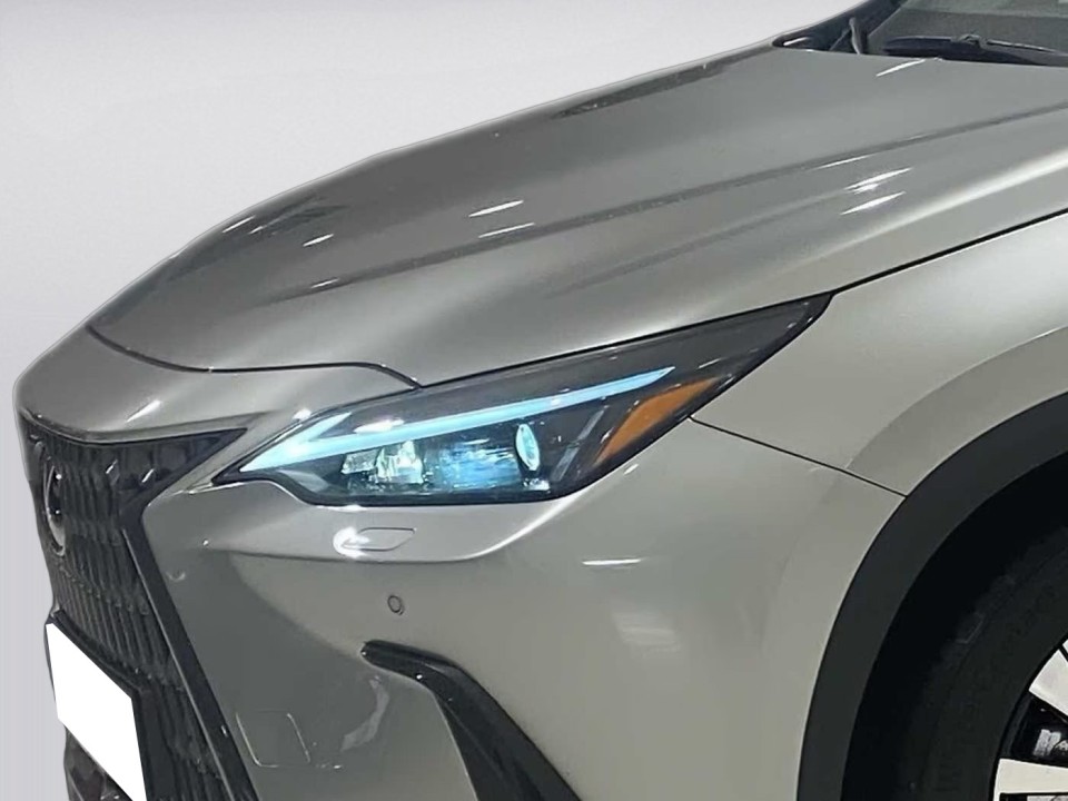 Lexus Seria NX 350h - foto 13