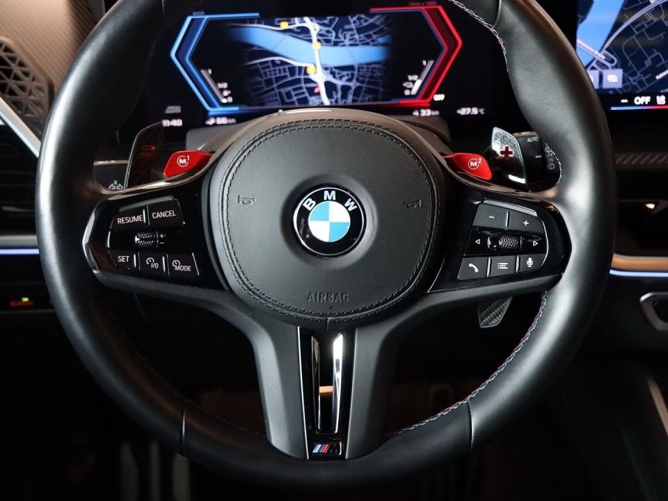 BMW XM (4)