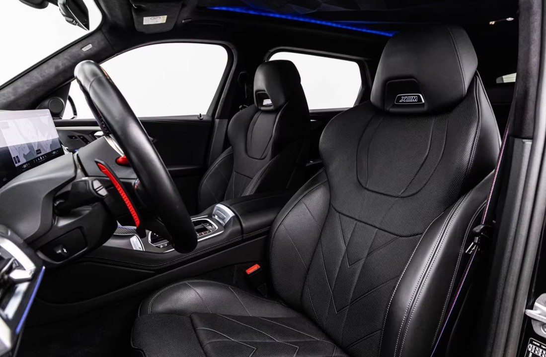BMW XM 50e - foto 10