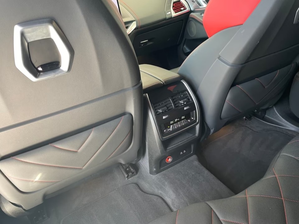 BMW XM Label Red - foto 15
