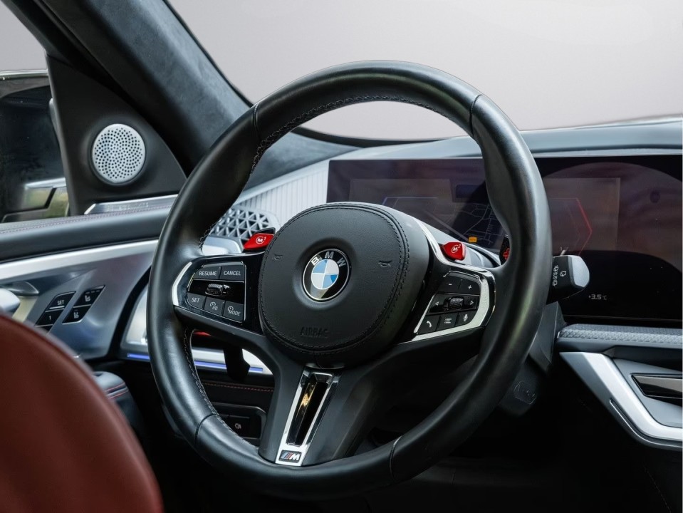 BMW XM Label Red - foto 6