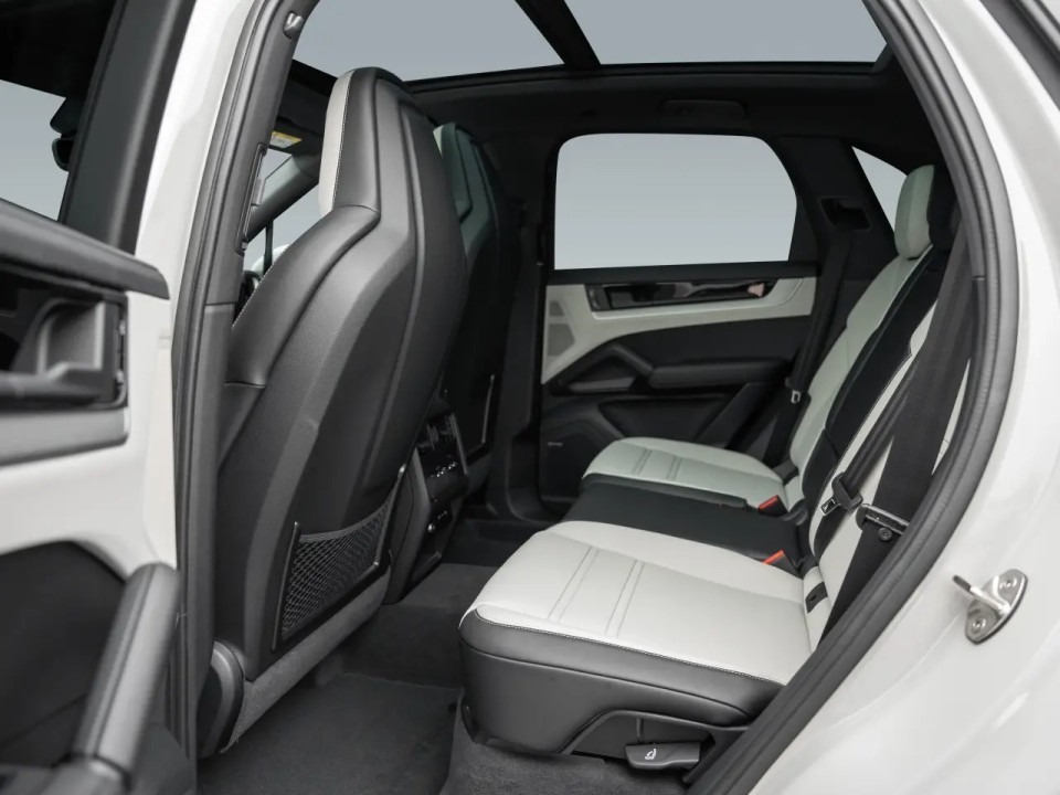 Porsche Cayenne E-Hybrid - foto 21