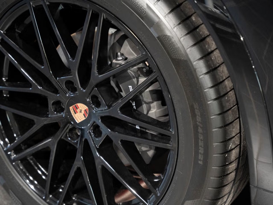 Porsche Cayenne Black Edition - foto 31
