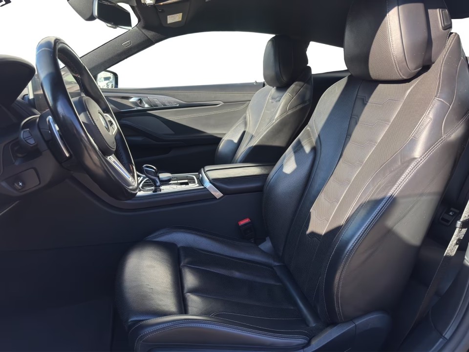 BMW Seria 8 M850i Coupe - foto 6