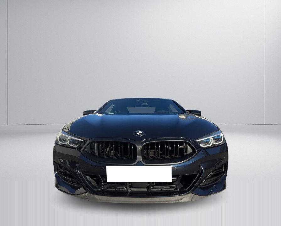 BMW Seria 8 M850i Coupe (2)