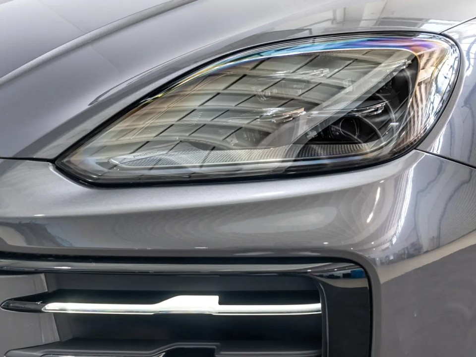 Porsche Cayenne Coupe - foto 24
